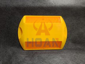 ¿Cómo saber si tus tachas reflectivas necesitan reparación o reemplazo?